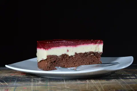 Tom's Cakes photo 2
